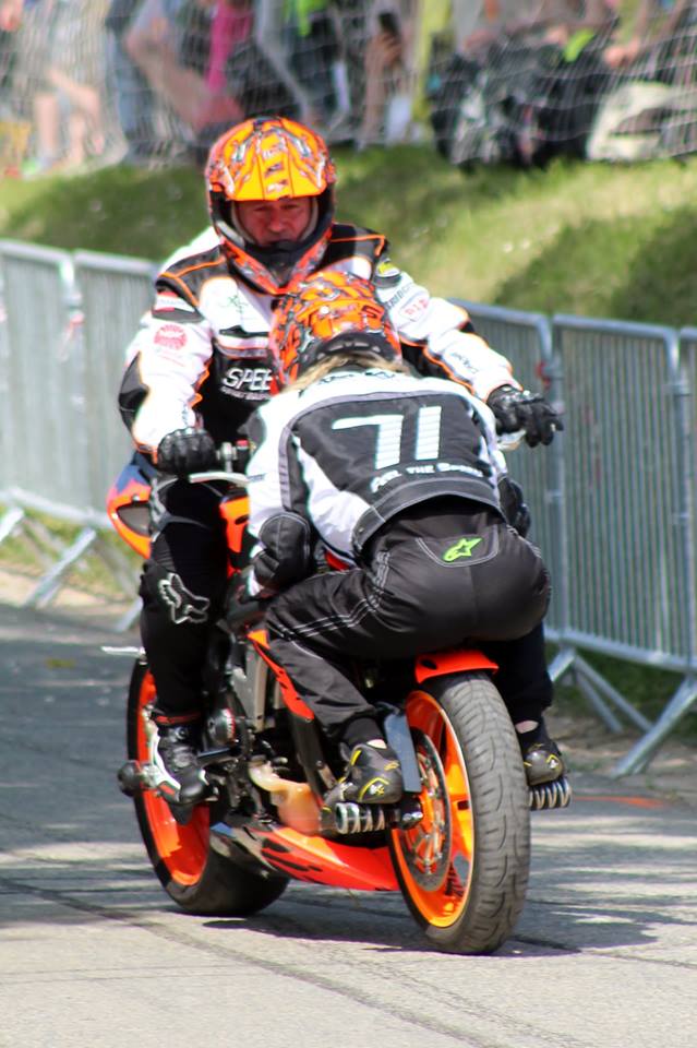 Stunt (96)
